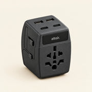 Adattatore da viaggio ALTAIR nero da 65 W, vista frontale